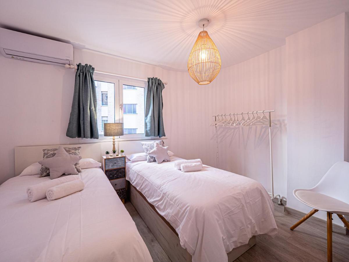 Premium Beach Design - La Malagueta Malaga Luaran gambar