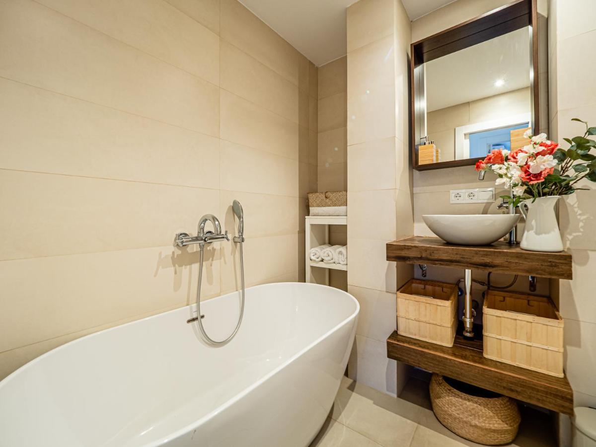 Premium Beach Design - La Malagueta Malaga Luaran gambar